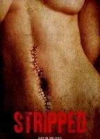Stripped (2013) Cenas de Nudez