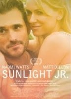 Sunlight Jr. (2013) Cenas de Nudez