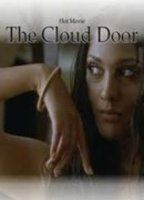 The Cloud Door cenas de nudez