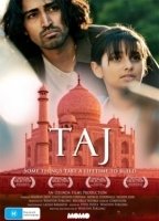 Taj (2011) Cenas de Nudez