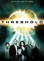 Threshold (2005-2006) Cenas de Nudez