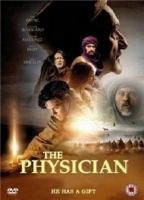 The Physician (2013) Cenas de Nudez