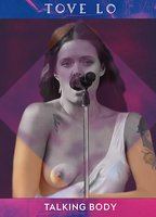 Talking Body (Live at Rock in Rio, Las Vegas) 2015 filme cenas de nudez