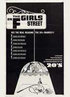 The Girls on F Street cenas de nudez