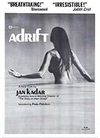 Adrift (1971) Cenas de Nudez