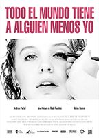 Todo el mundo tiene a alguien menos yo (2012) Cenas de Nudez