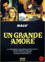 Un grande amore (1995) Cenas de Nudez