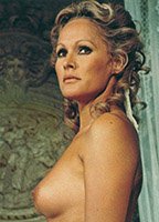 Ursula Andress nua