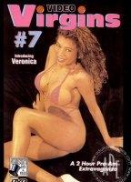 Video Virgins 7 (1993) Cenas de Nudez