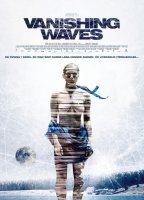 Vanishing Waves (2013) Cenas de Nudez