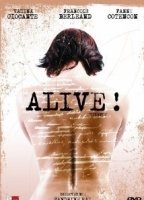 Alive (2002) Cenas de Nudez