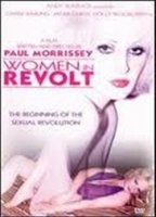 Women in Revolt cenas de nudez