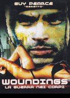 Woundings (1998) Cenas de Nudez