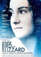 Pássaro Branco 2014 filme cenas de nudez
