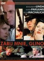 Zabij mnie, glino (1988) Cenas de Nudez