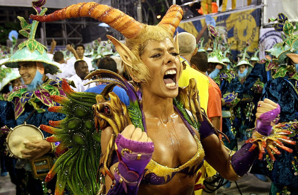 Adriane Galisteu Nua Em Carnaval Brazil
