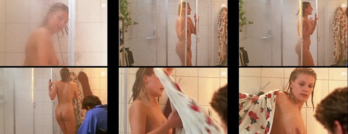 Sophie SchÃ¼tt nude pics.
