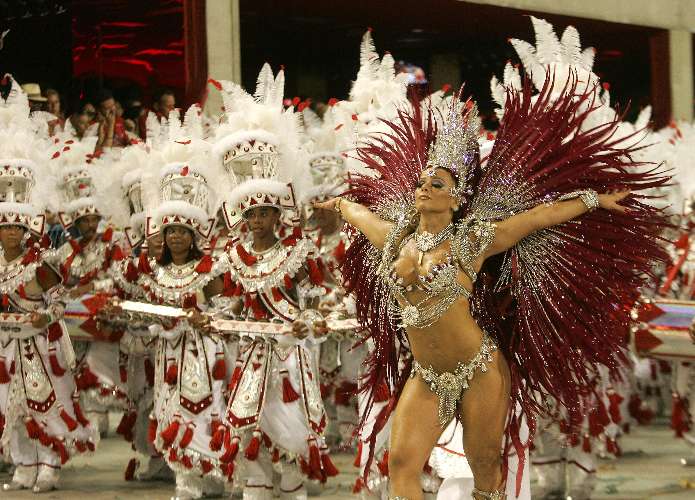 Viviane Araújo Nua Em Carnaval Brazil