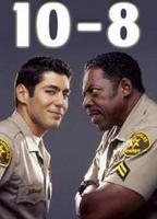 10-8: Officers on Duty (2003-2004) Cenas de Nudez