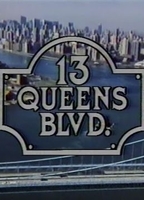 13 Queens Boulevard (1979) Cenas de Nudez
