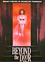 Beyond the Door III 1989 filme cenas de nudez