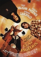 Clay Pigeons (1998) Cenas de Nudez