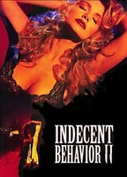 Indecent Behavior II cenas de nudez