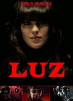 Luz (2011) Cenas de Nudez