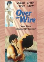 Over the Wire (1996) Cenas de Nudez