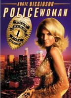 Police Woman (1974-1978) Cenas de Nudez