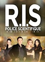 R.I.S. Police Scientifique 2006 filme cenas de nudez