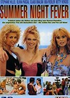 Febre das Noites de Verão (1978) Cenas de Nudez