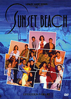 Sunset Beach (1997-1999) Cenas de Nudez