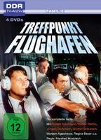 Treffpunkt Flughafen (1985-1986) Cenas de Nudez