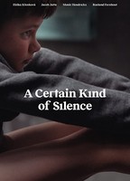 A Certain Kind Of Silence (2019) Cenas de Nudez