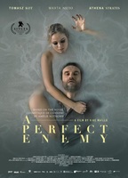 A Perfect Enemy (2020) Cenas de Nudez
