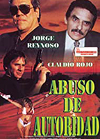 Abuso de autoridad (1998) Cenas de Nudez