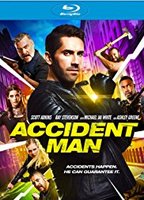 Accident Man (2018) Cenas de Nudez
