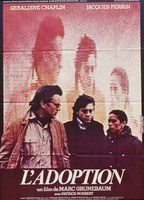 Adoption (1979) Cenas de Nudez