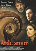 Arde amor (2000) Cenas de Nudez