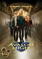 avalon high (2010) Cenas de Nudez