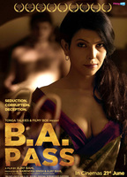 B.A. Pass (2012) Cenas de Nudez