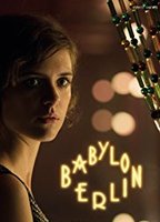 Babylon Berlin 2017 filme cenas de nudez