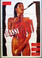 Bassi Istinti 1992 filme cenas de nudez
