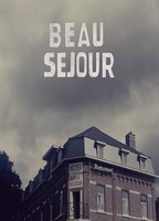 Hotel Beau Séjour (2016-presente) Cenas de Nudez