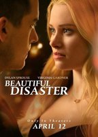 Beautiful Disaster (2023) Cenas de Nudez