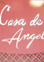 Casa De Angelis (2018-2019) Cenas de Nudez