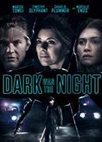 Dark Was the Night (2018) Cenas de Nudez