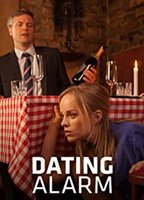 Dating Alarm (2016) Cenas de Nudez