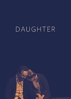 Daughter (2020) Cenas de Nudez